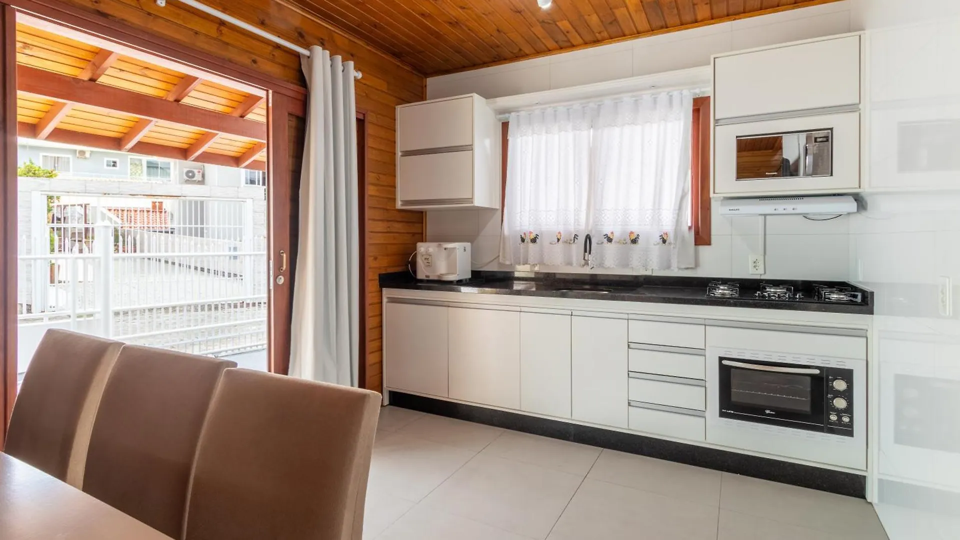 150M Da Praia E A 300M Do Villa Casarao Wz8850 Florianópolis Βραζιλία