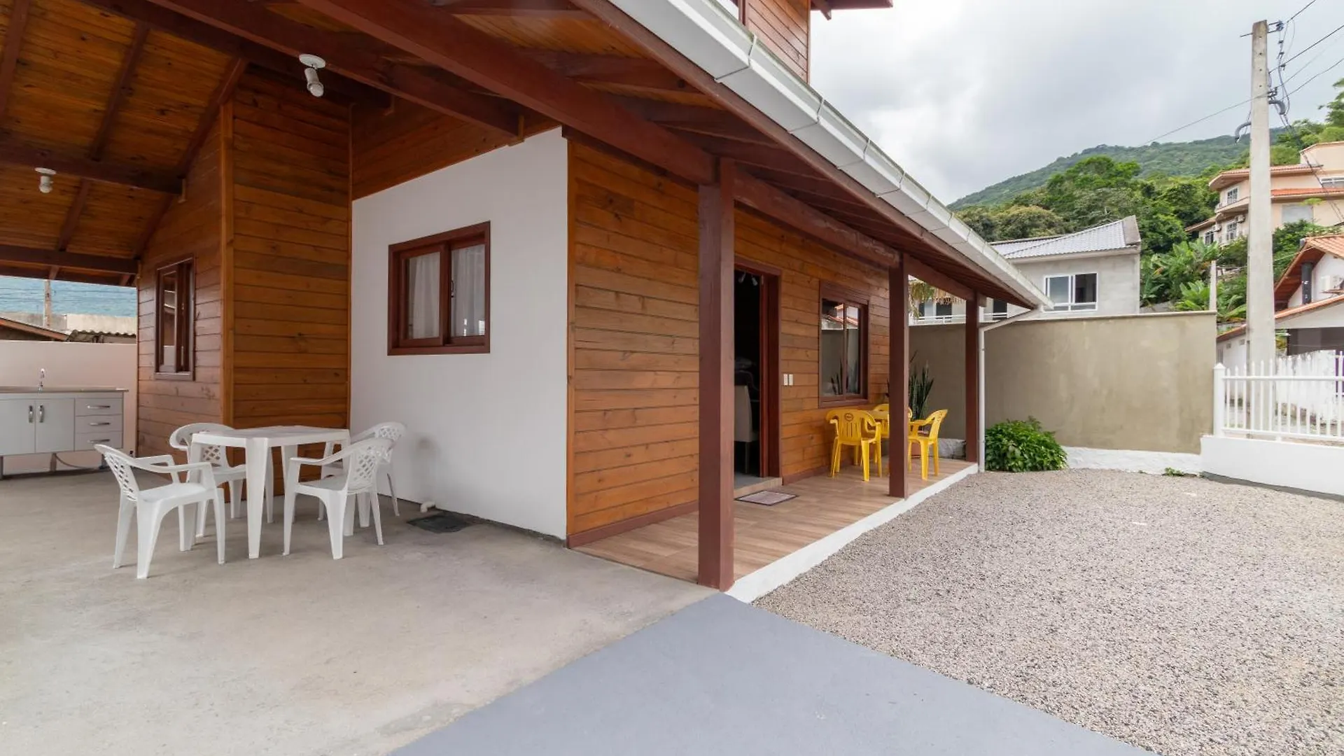 150M Da Praia E A 300M Do Villa Casarao Wz8850 Florianopolis